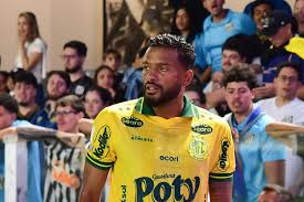 Santos identifica torcedor que cuspiu em Reinaldo na Vila Belmiro | Flashscore.com.br