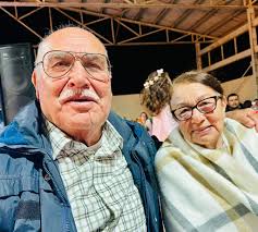 Muchas Felicidades a Don Tomás Camacho Álvarez quien este día está  cumpliendo un año más de vida. Gente Bonita Barranqueña. Don Tomás que Dios  Nuestro Señor le siga brindando muchos años más