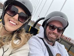 Kelly Knapp's Instagram, Twitter & Facebook