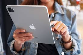 Tonight apple announced the latest update to its ipad pro line of premium tablets. Die 7 Besten 11 Zoll Ipad Pro 5g 2021 Hullen Von Esr Esr Blog
