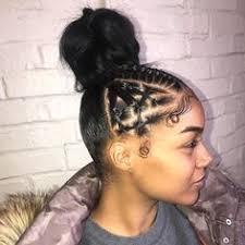 Scopri ricette, idee per la casa, consigli di stile e altre idee da provare. 140 Rubber Band Hairstyles Ideas Rubber Band Hairstyles Natural Hair Styles Curly Hair Styles