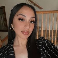 Alex Brambila's Instagram, Twitter & Facebook