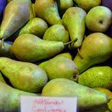 Kürbisse gibt es in allen erdenklichen formen, farben und geschmacksrichtungen. Gruner Hokkaido Kurbis Essen Und Trinken