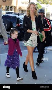 Jeri ryan and daughter hi-res stock photography and images