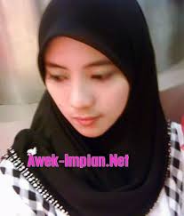 Ketika seorang anak memakai baju longgar, sementara gadis lainnya memakai baju ketat dan bertanya, kenapa kamu mengenakan baju itu? rasanya tidak masuk akal mengharapkan anak. Awek Tudung Baju Ketat Sendat Cun Menawan Impian Asian Model Girl Asian Model Indonesian Girls