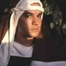 Listen to show juan gabriel de colombia by User 582860403 in mex playlist  online for free