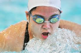 Delta swim team makes big splash