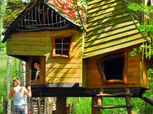 Das gut besuchte stück wurde auf der bühne steinbruch. Baba Jaga Haus Familiengarten Eberswalde