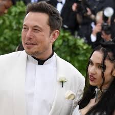 Tech mogul elon musk and singer grimes have something in common: Elon Musk Is Dating Grimes Plus Four Other Things We Learned From Met Gala Culture The Guardian