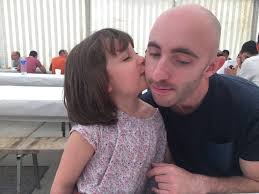 Épisode 6 : la contre-attaque. Le combat médical