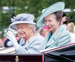 Elizabeth ii (elizabeth alexandra mary; Queen Elizabeth Ii Learns How To Video Call With Princess Anne S Help