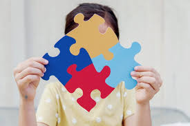 El día mundial del orgullo autista se celebra con el fin de concienciar acerca de la neurodiversidad del espectro autista. Dia Del Orgullo Autista Lo Esencial No Puede Ser Invisible A Los Ojos Redlearning