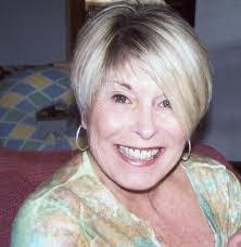 Elizabeth Fluty's Instagram, Twitter & Facebook