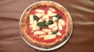 Pizza Napolitaine Maison La Recette De Domenico Galluccio Pizza Napolitaine Maison La Recette De Domenico Galluccio Cu In 2020 Recipes Pizza Cooking Recipes