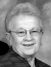 Barbara Warncke's Instagram, Twitter & Facebook