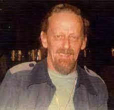 Ellen Grinde's Instagram, Twitter & Facebook