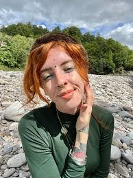 Amanda Allsup's Instagram, Twitter & Facebook