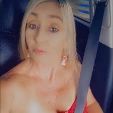 Carowinds will open an adults-only section of its waterpark with a swim-up  bar this summer. 👀🏖️ Details here: https://bitl.to/44Iu