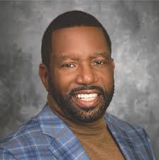 Earlene Tillman's Instagram, Twitter & Facebook