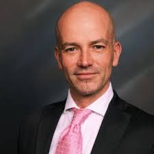 Ernst Toussaint's Instagram, Twitter & Facebook