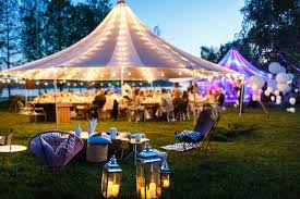 Ein bitterball punktet immer gut als happen zum essen während einer hochzeitsfeier. So Finden Wir Die Traumlocation Fur Deine Hochzeit Eventwerk Rodgau