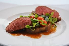 Epingle Sur River Cafe Plats