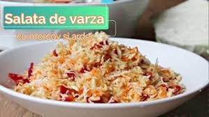 Gogonelele se spala, se taie felii.morcovii se curata si se rad pe razatoare. Salata De Varza Cu Morcov Si Ardei Sanatoasa Si Gustoasa Youtube