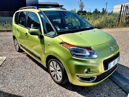Image result for Vert 2011 Citroen