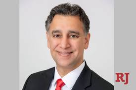 Las Vegas neurosurgeon Aury Nagy announces 2026 congressional bid