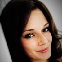 40+ perfiles de «Tara Meier»