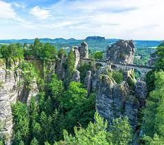 Geography  edit  view from the viewpoint on the top of the papststein. Sachsische Schweiz Urlaub Wandern Im Nationalpark