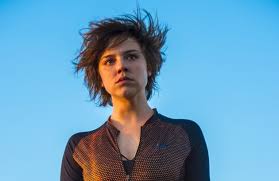 See more of alice wegmann on facebook. De Olho Nos Detalhes Alice Wegmann Vive Seu Melhor Momento Em Onde Nascem Os Fortes