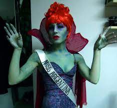 We love this miss argentina… Miss Argentina Costume Beetlejuice Beetlejuice Halloween Costume Beetlejuice Costume Beetlejuice Halloween