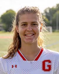 Holly Grose's Instagram, Twitter & Facebook