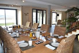 Table D Hotes La Borie De L Aubrac