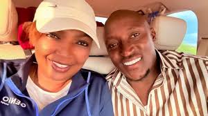 Ati Bertha Lungu from Eastern But busy insult in Bemba . ECL and his elder  sister they don't exactly where they come from . Because this type of  insults Shafuna ku Kasama .