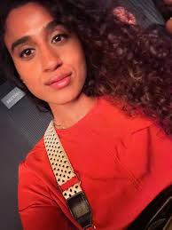 Dinushi R Perera (@dinushii) • Instagram photos and videos