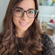 Darla Capps's Instagram, Twitter & Facebook