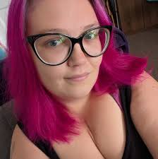 This is gonna be a stupid question but what gem goes in this, I've been  trying to figure it out for months and il sure it's obvious but I just  can't figure