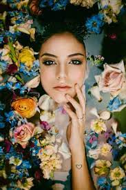 Lookslikefilm Join The Most Exciting Photography Community Now Milk Photography Milk Bath Photography Bath Photography