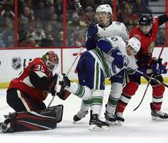 #elias pettersson #vancouver canucks #alt: Pettersson Finishes Hat Trick In Ot Canucks Beat Sens 4 3 Taiwan News 2019 01 03