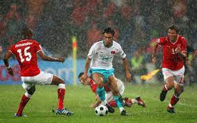 Türkiye'nin efsane euro 2008 turnuvasının öyküsü, o heyecanı tekrar yaşayalım. Futbolarena On Twitter 12 Yil Once Bugun Euro 2008 Isvicre 1 2 Turkiye Millitakim Yenizaferlericin