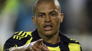 Alex lembra calvário no Parma: "Tentaram destruir minha carreira de  qualquer maneira"