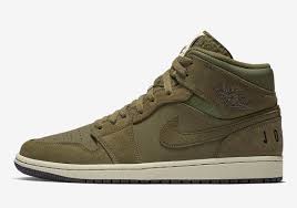 This Fleece Tongued Air Jordan 1 Mid Features Another Classic Logo On The Heel Air Jordans Jordan 1 Mid Nike Sneakers Mens