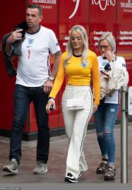 David beckham was seen at wembley alongside ed sheeran and his wife cherry seaborn. Noerq1nrvz Whm