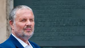 How many days until 9th august. Solidaritat Und Gluckwunsche Fur Stefan Engel Aktualisiert Am 9 August Website