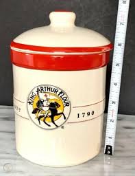We did not find results for: King Arthur Vintage Canister Flour Ceramic Crock Flour Container Counter Jar 3759313085