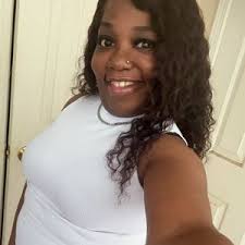 Adrienne Arnold (@adrienne.arnold7)