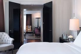 Book budget and luxury hotels near arambol beach. London Hotel Two And Three Bedroom Suites Hotel Suites In London