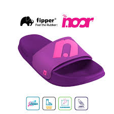 Fipper actually is a footwear product; Hcne1o1ela3ipm